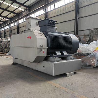 Machine voor de verwerking van cassavazetmeel met een capaciteit van 2000 kg/uur of meer, met continue type- en vermalingsseparatietechnieken