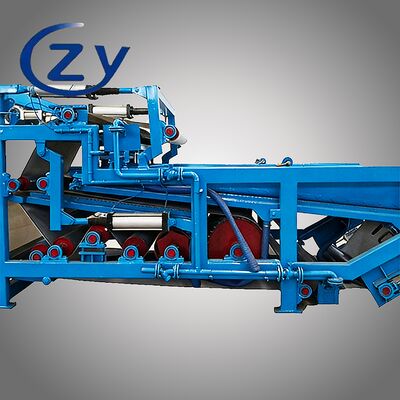 Gordend dehydratatiefilter voor continue vaste-vloeibare scheiding van cassavavezel met een capaciteit van 4 t/u en een energiebesparend ontwerp