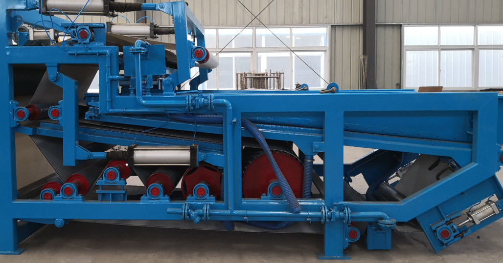 Continu verwerkend type Cassava zetmeel verwerkende machine met vezel ontwatering en 4 kW vermogen